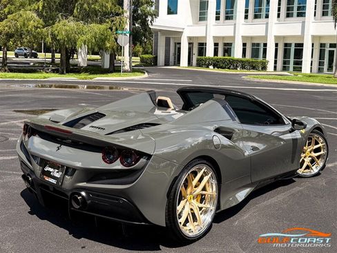 Used 2022 Ferrari F8 Tributo RWD image 60
