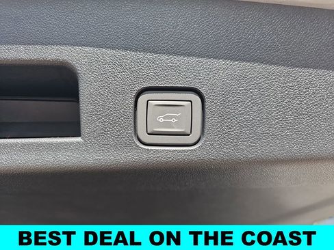 New 2026 Chevrolet Traverse LT w/ Sun and Wheel Package FWD image 14