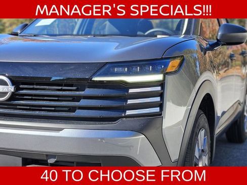 New 2026 Nissan Kicks S image 9