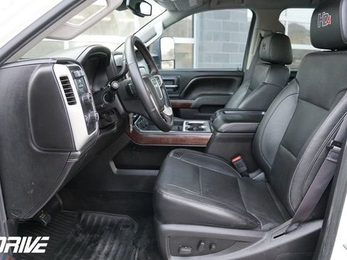 Used 2015 GMC Sierra 2500 SLT w/ Duramax Plus Package image 21