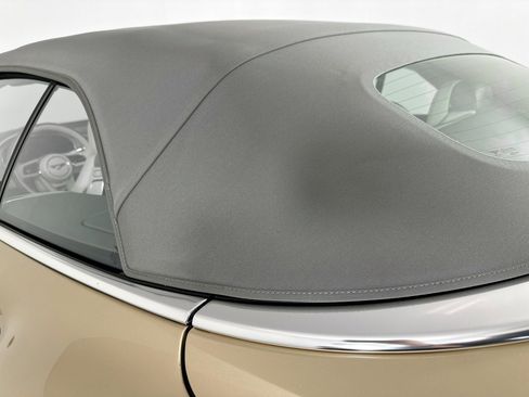 Certified 2023 Bentley Continental GT V8 AWD/4WD image 28