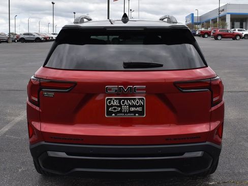 New 2026 GMC Terrain Elevation w/ Elevation Premium Package FWD image 5
