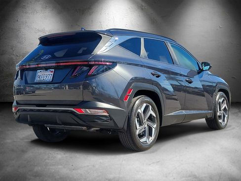 Certified 2024 Hyundai Tucson SEL w/ Convenience Package image 3