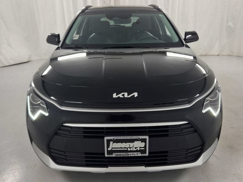 New 2026 Kia Niro LX FWD image 8