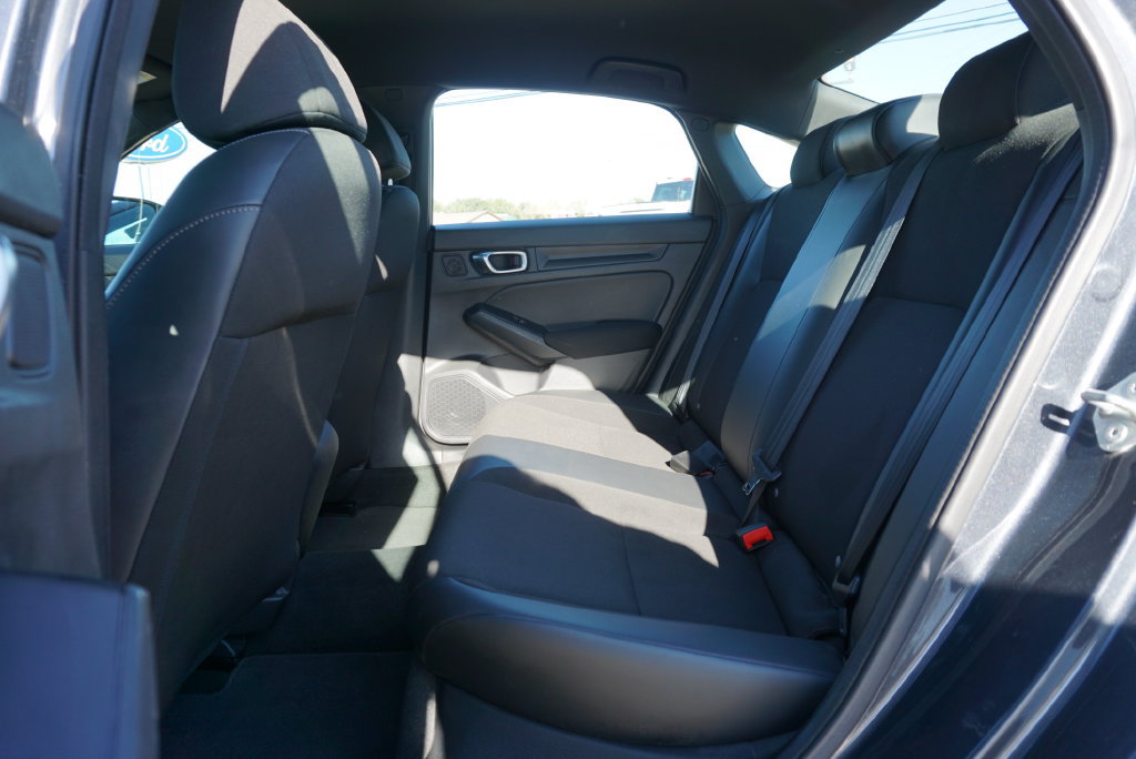 Used 2023 Honda Civic Sport image 11