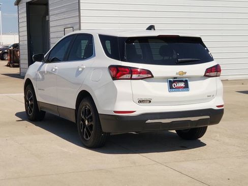 Used 2024 Chevrolet Equinox LT w/ LPO, Floor Liner Package AWD/4WD image 7