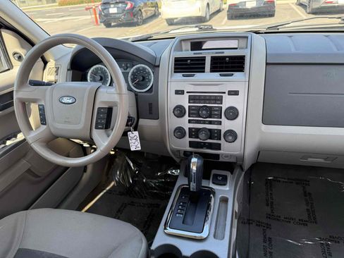 Used 2008 Ford Escape 2WD Hybrid image 37