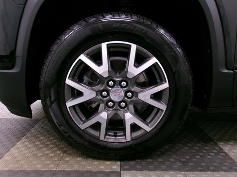 Used 2021 GMC Acadia SLE w/ Driver Convenience Package AWD/4WD image 17