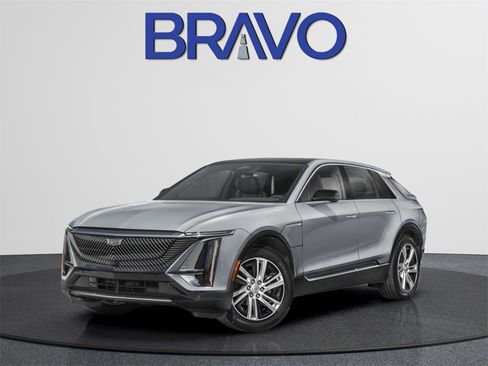 New 2026 Cadillac Lyriq Luxury image 1