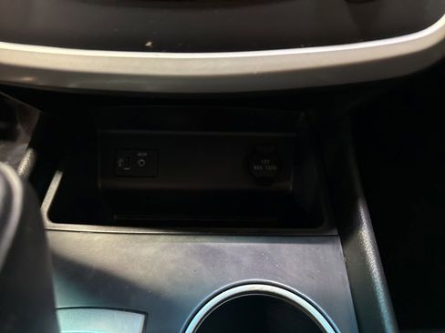 Used 2017 Nissan Altima 2.5 SR w/ Midnight Edition Package FWD image 18