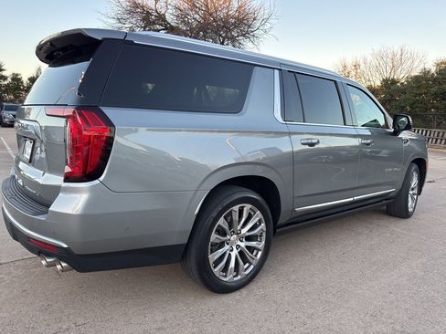 Used 2023 GMC Yukon XL Denali w/ Denali Reserve Package image 2