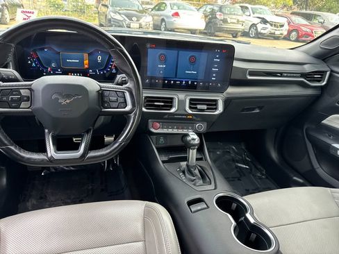 Used 2024 Ford Mustang Premium image 13