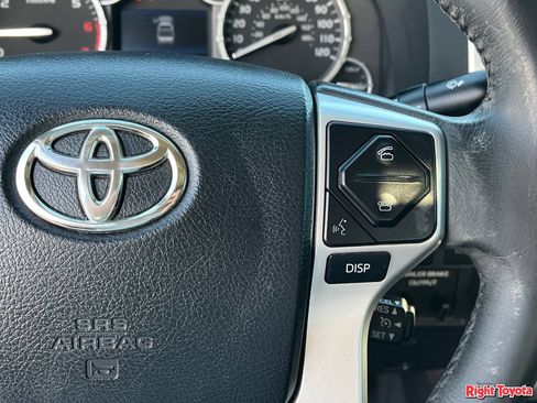 Used 2017 Toyota Tundra Limited w/ Limited Premium Package AWD/4WD image 23
