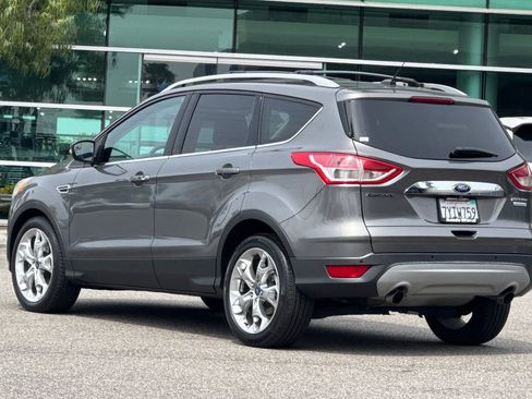 Used 2014 Ford Escape Titanium FWD image 6