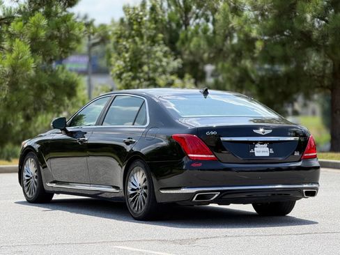 Used 2018 Genesis G90 5.0 Ultimate AWD/4WD image 10