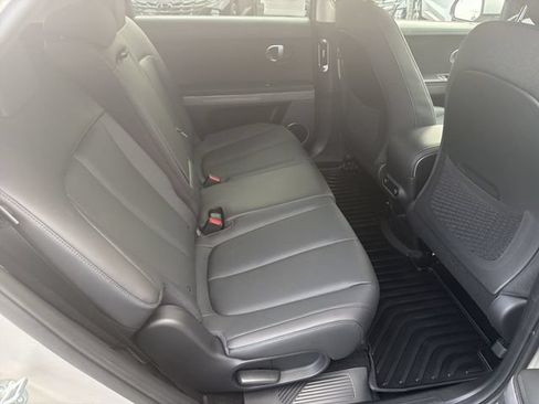 Certified 2023 Hyundai Ioniq 5 SEL w/ Cargo Package AWD/4WD image 18