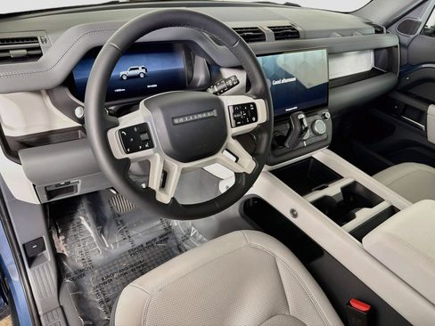 Certified 2026 Land Rover Defender 110 S AWD/4WD image 10