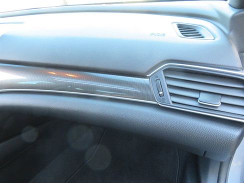 Used 2018 Honda Accord Sport image 38