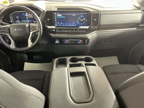 Used 2023 Chevrolet Silverado 1500 RST image 30