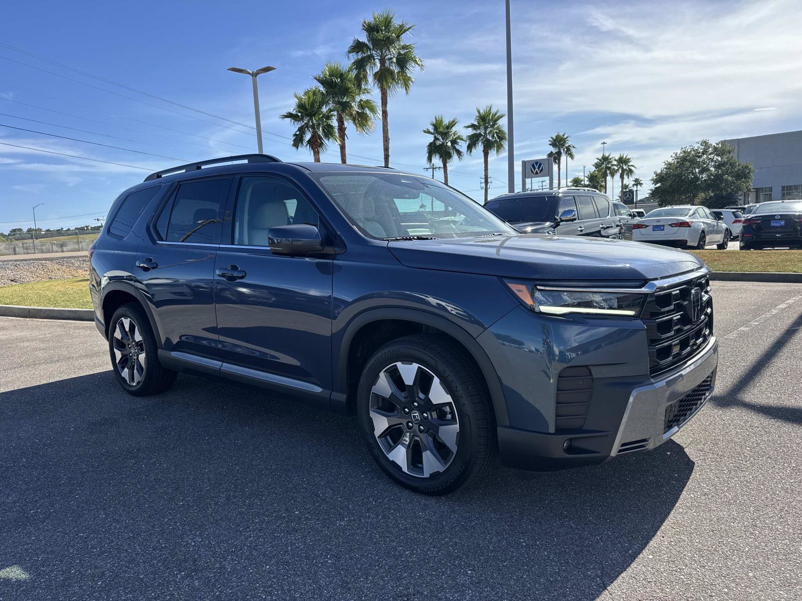 Used 2026 Honda Pilot Touring image 3