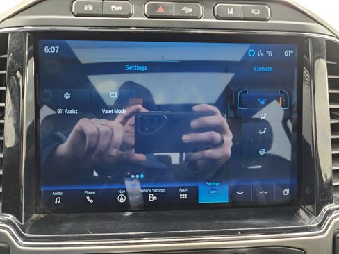 Used 2022 Ford F350 Platinum image 60