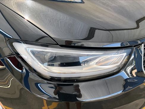 Used 2022 Chrysler Pacifica Touring-L FWD image 27