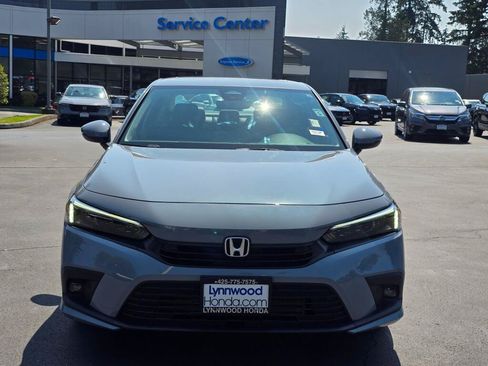 Used 2024 Honda Civic Touring image 8