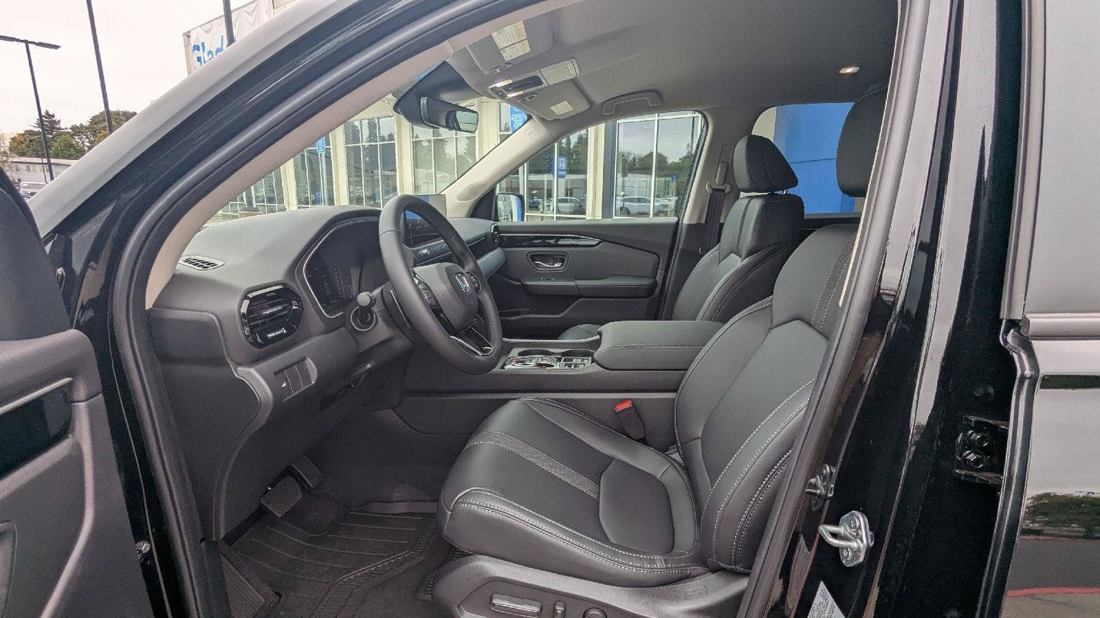 Used 2026 Honda Passport RTL image 10