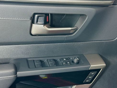 Used 2026 Toyota Tundra Limited image 18