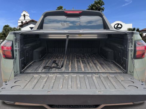 Used 2022 Hyundai Santa Cruz Limited AWD/4WD image 28