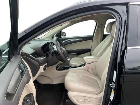 Used 2018 Lincoln MKC Premiere FWD image 14