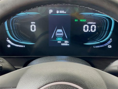 Certified 2024 Kia Sportage X-Line AWD/4WD image 16