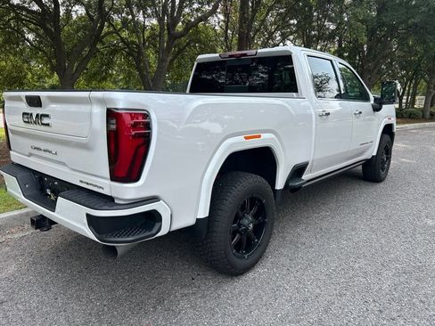 Used 2024 GMC Sierra 2500 Denali Ultimate w/ Max Trailering Package AWD/4WD image 6