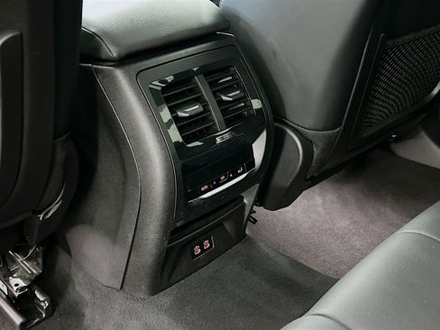 Used 2024 BMW X3 xDrive30i image 29