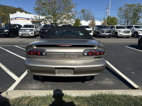 Used 1998 Chevrolet Camaro Z28 image 7