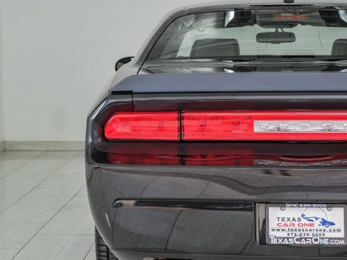 Used 2008 Dodge Challenger SRT8 image 40