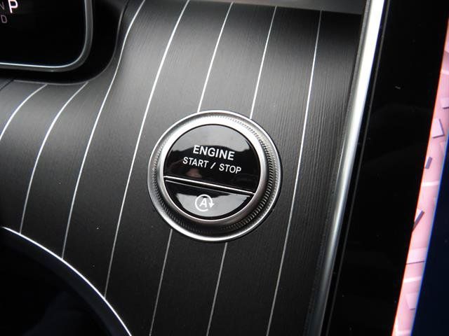 Used 2026 Mercedes-Benz C 300 4MATIC Sedan image 17
