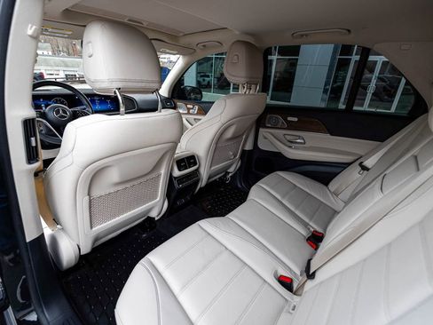 Used 2024 Mercedes-Benz GLE 450 4MATIC image 29