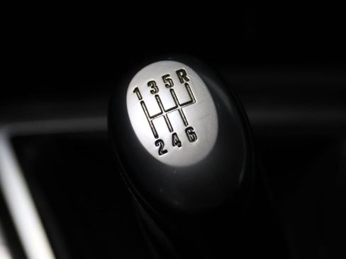 Used 2009 Dodge Challenger R/T image 25