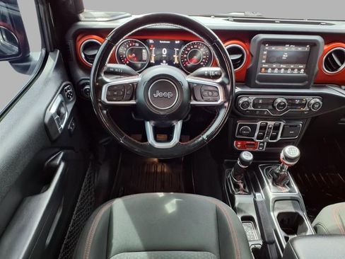 Used 2020 Jeep Gladiator Rubicon image 4