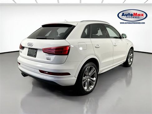 Used 2018 Audi Q3 2.0T Premium Plus w/ Premium Plus Package image 2