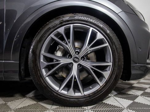 Used 2023 Audi Q8 Prestige image 37