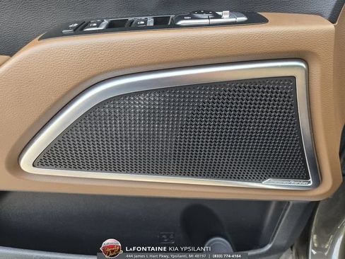 Used 2020 Kia Telluride SX w/ SX Prestige Package AWD/4WD image 17