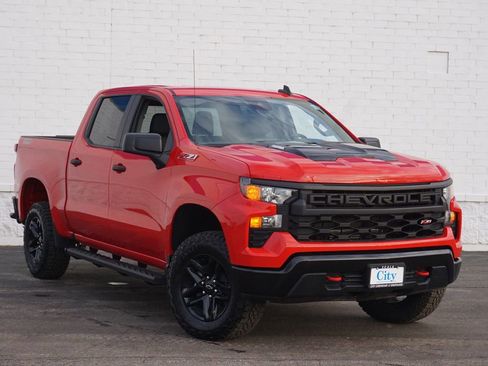 New 2026 Chevrolet Silverado 1500 Custom Trail Boss AWD/4WD image 2