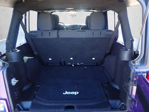 Used 2017 Jeep Wrangler Unlimited Sport w/ Connectivity Group image 8