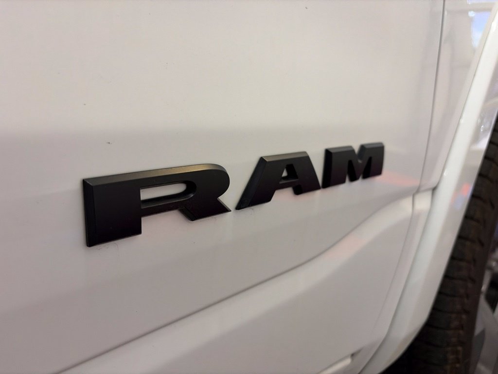 Used 2023 RAM 1500 Big Horn AWD/4WD image 14