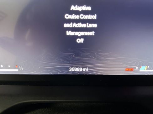 Used 2023 Jeep Grand Cherokee Limited w/ Black Appearance Package AWD/4WD image 44