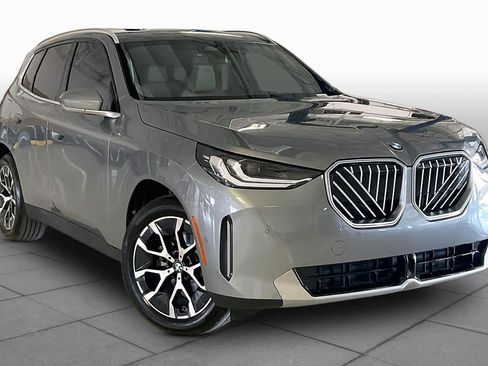 New 2026 BMW X3 xDrive30i w/ Convenience Package AWD/4WD image 2