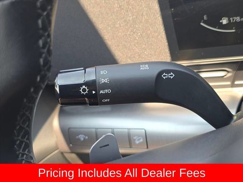 Certified 2025 Hyundai Kona SEL AWD/4WD image 20