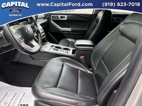 Certified 2023 Ford Explorer XLT w/ Equipment Group 202A AWD/4WD image 19